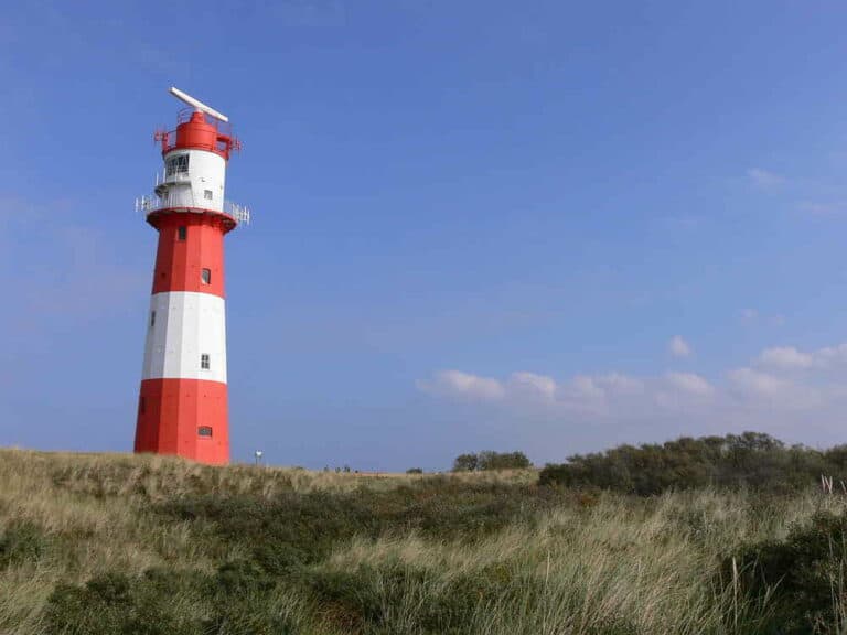 Mehr über den Artikel erfahren Borkumer Elektrischer Leuchtturm