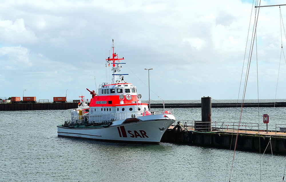 Rettungsschiff Alfred Krupp - Seenotkreuzer - heute schon außer Dienst